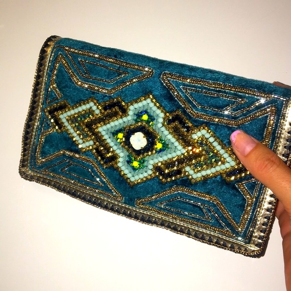 Buba London hand beaded velvet evening bag - Picture 2 of 5